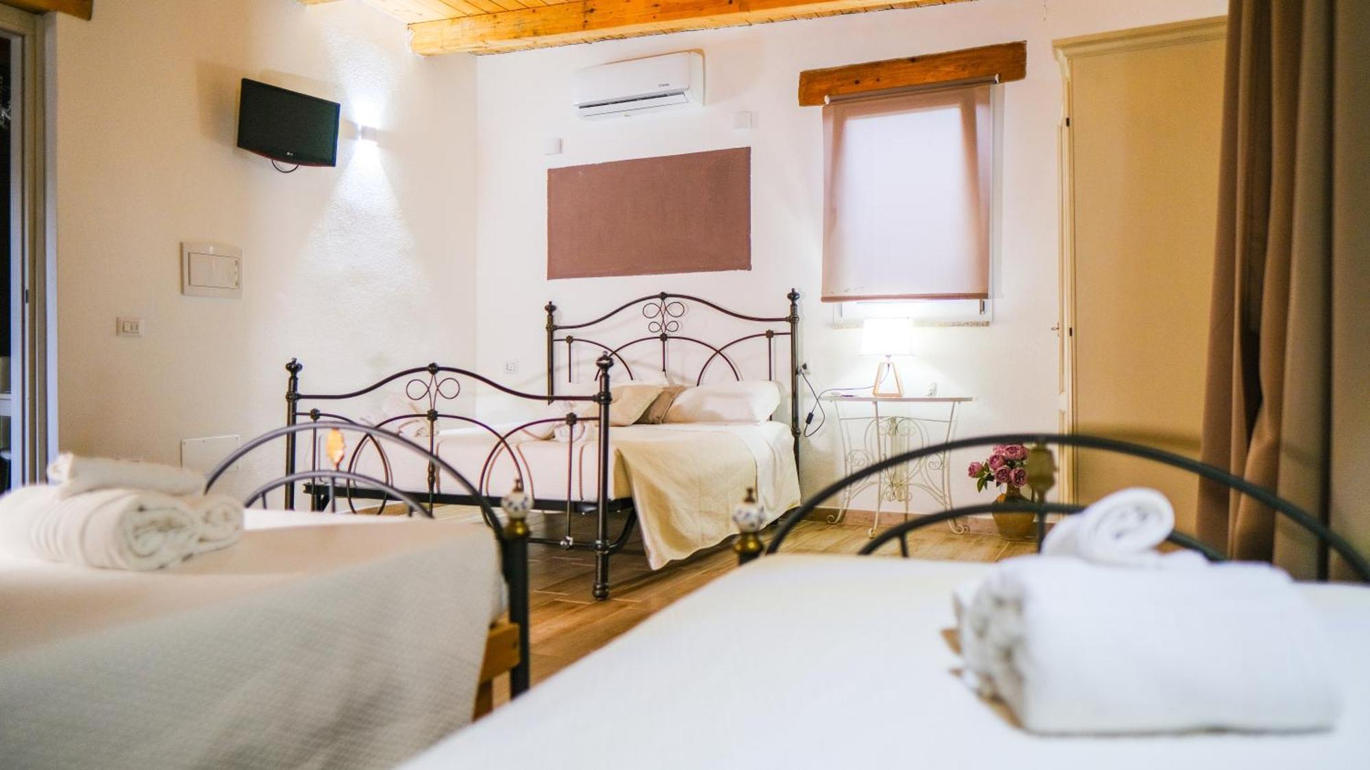 Antica Dimora Storica Villa Di Labbiu Relax & Rooms Design Sorso Ngoại thất bức ảnh